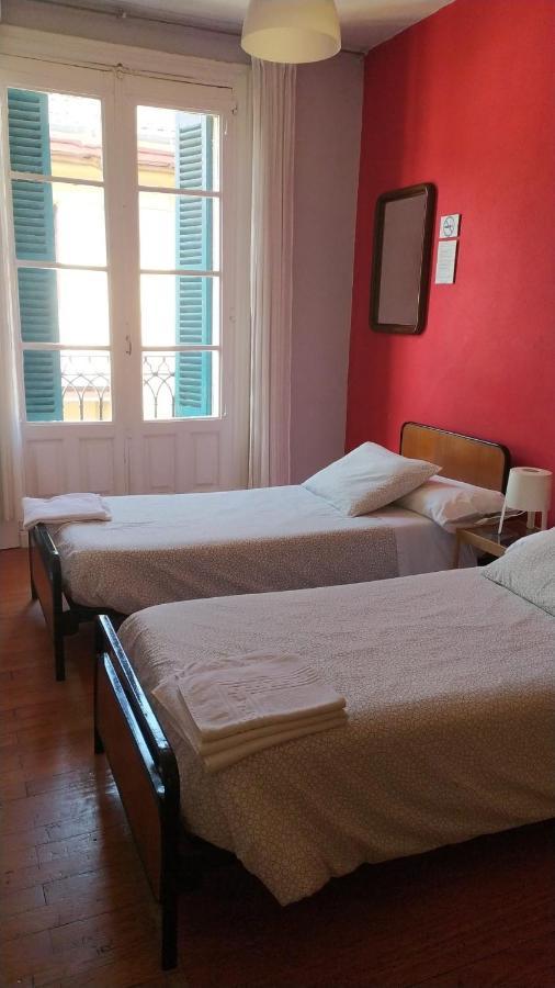 Pension Manoli Bilbao Luaran gambar