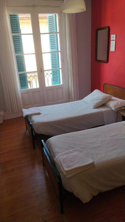 Pension Manoli Bilbao Luaran gambar